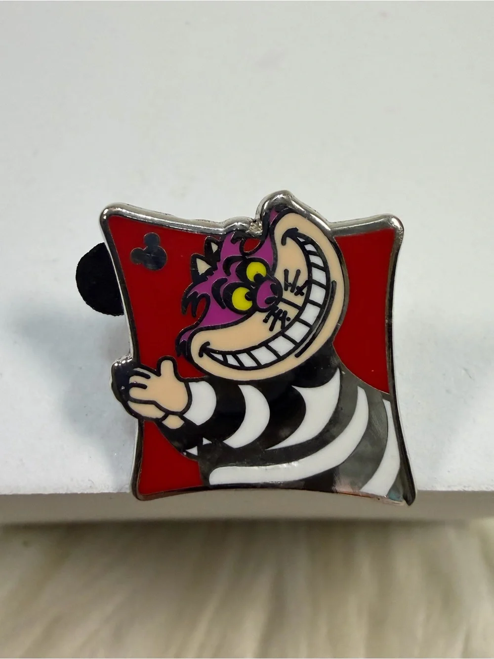 💙3/$20💙 DISNEY 3Cheshire Cat Enamel Pin with Red Backing